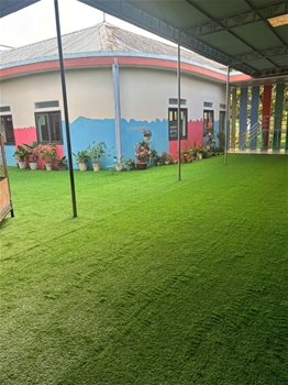 THI CÔNG TRẢI CỎ CHO TRƯỜNG MẦM NON LỘC THÀNH B, BẢO LỘC