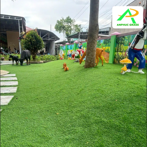 cỏ nhân tạo khu vui chơi