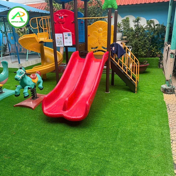 cỏ nhân tạo trang trí nội thất